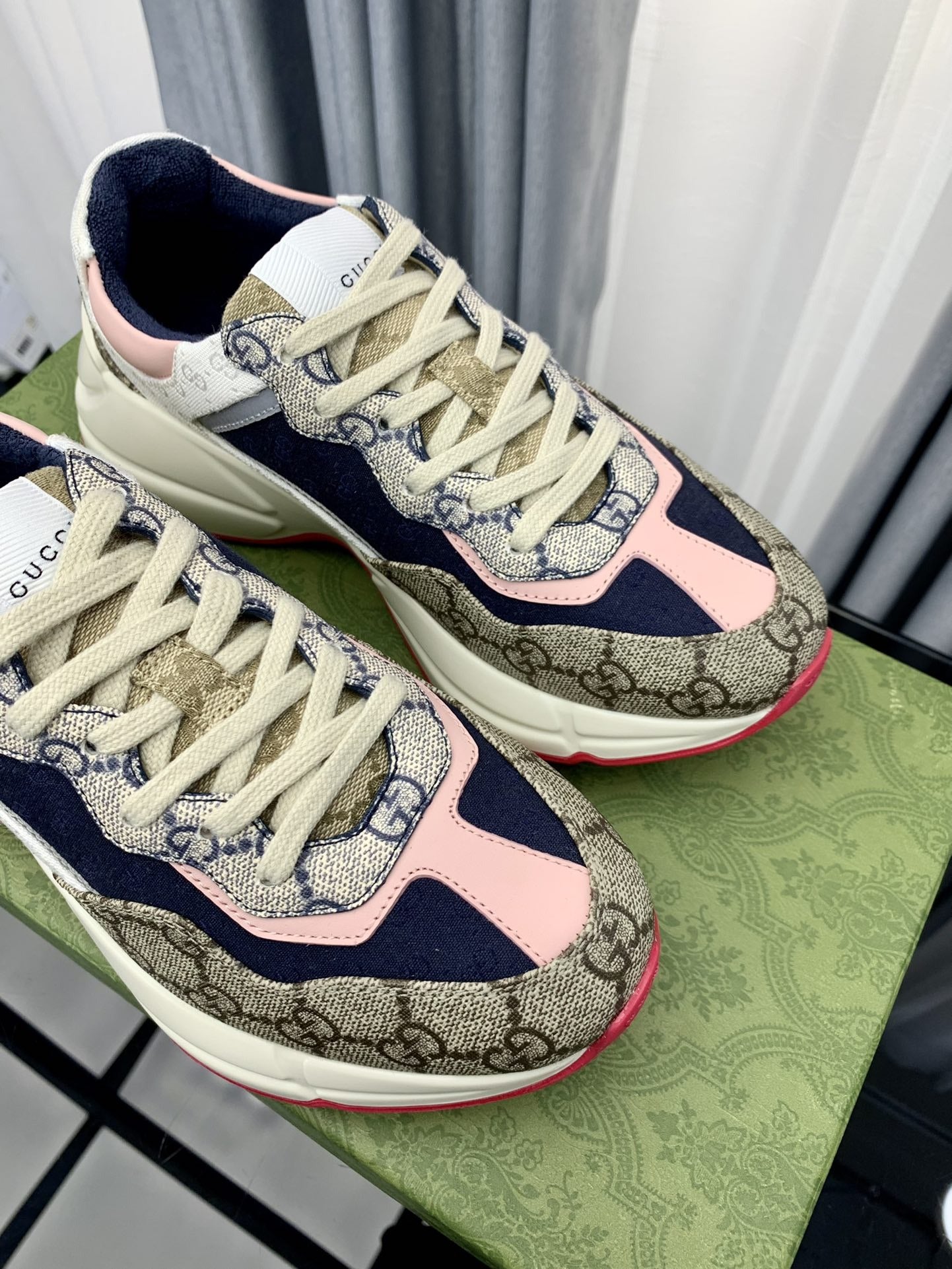 Gucci Lambskin Leather Sneakers