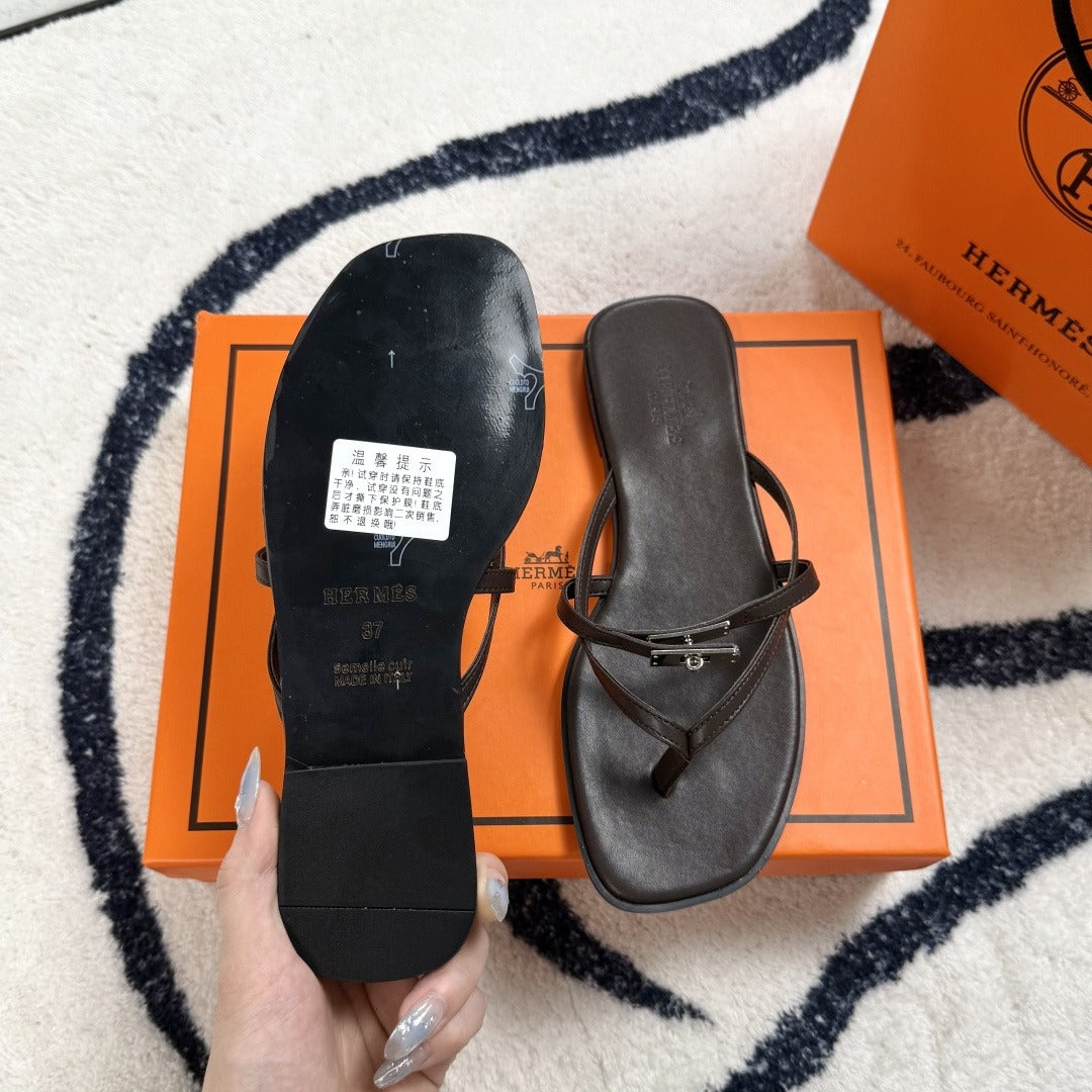 Hermes Leather Logo Slides