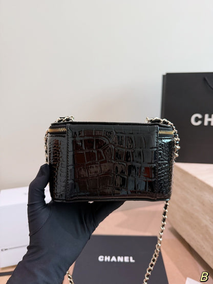 Chanel Chain Clutch
